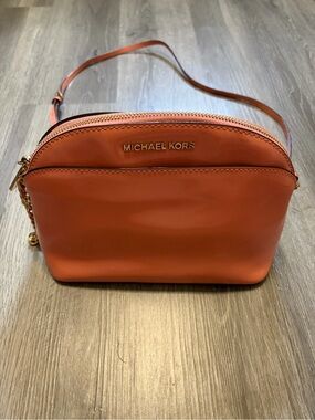 Michael Kors Emmy - Peach